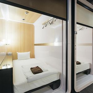 Class Cabin Female Early Check